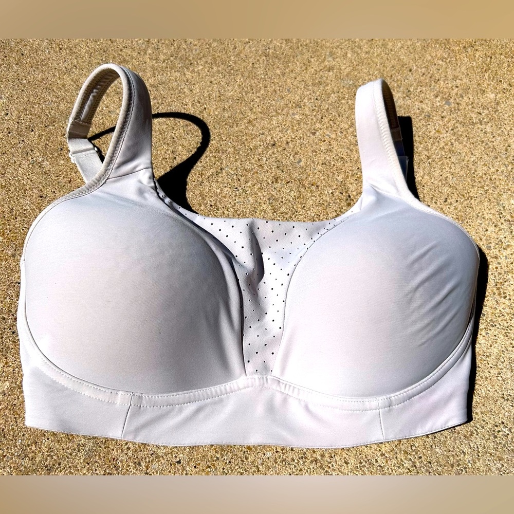 LuLulemon Run Times Sport Bra 32E Athletic High Support Adjustable